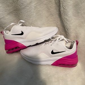 Nike air Max motion 2 womens athletic shoes